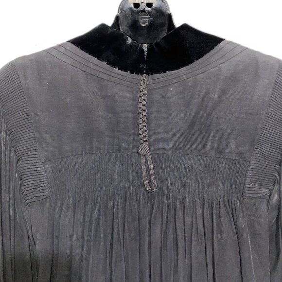 VINTAGE Black BENTLEY & SIMON Clergy Velvet Panel ROBE Priest, Officiant, etc.XL - Picture 10 of 10